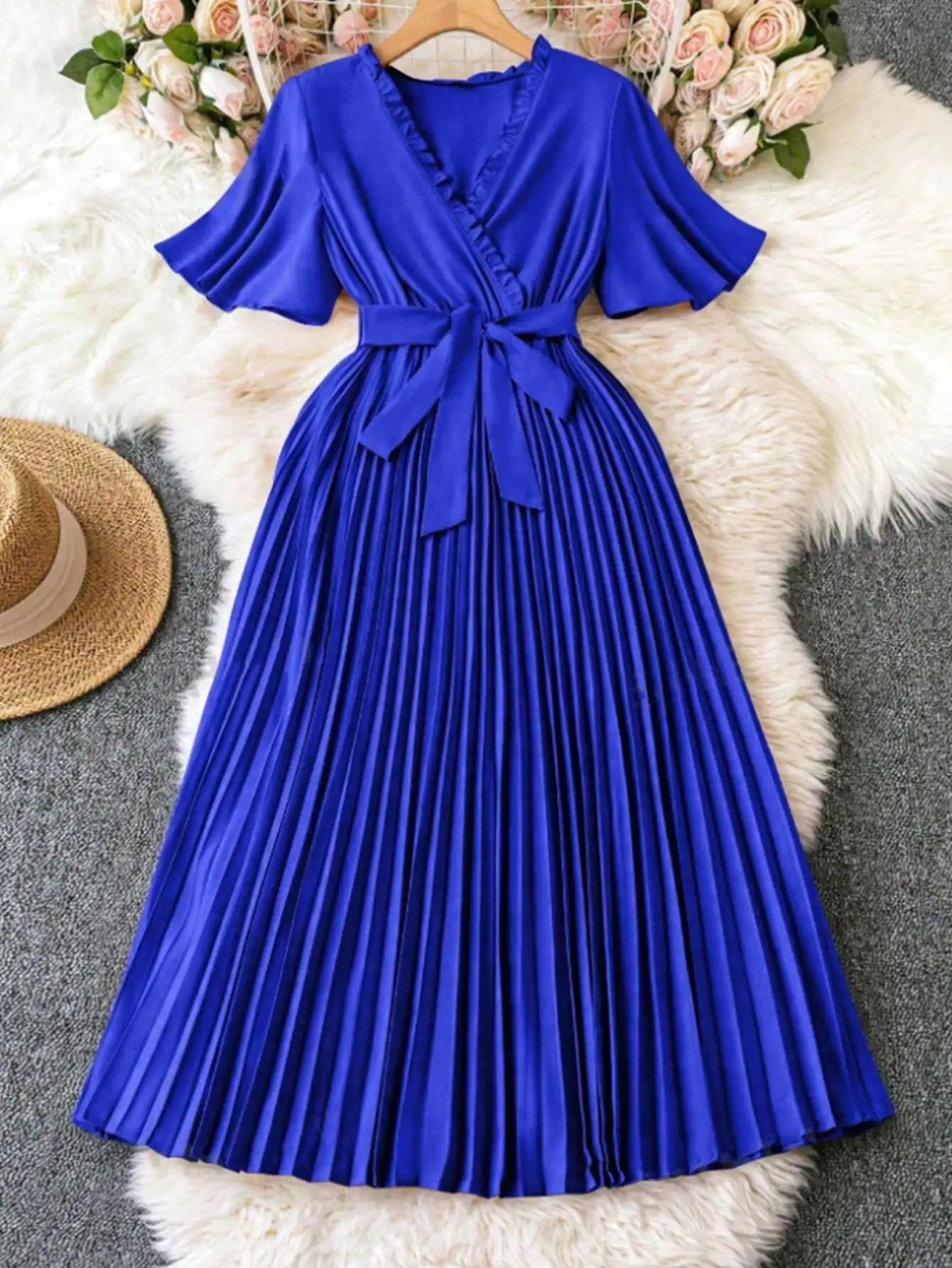RAFA Elegant Pleated Midi Dress